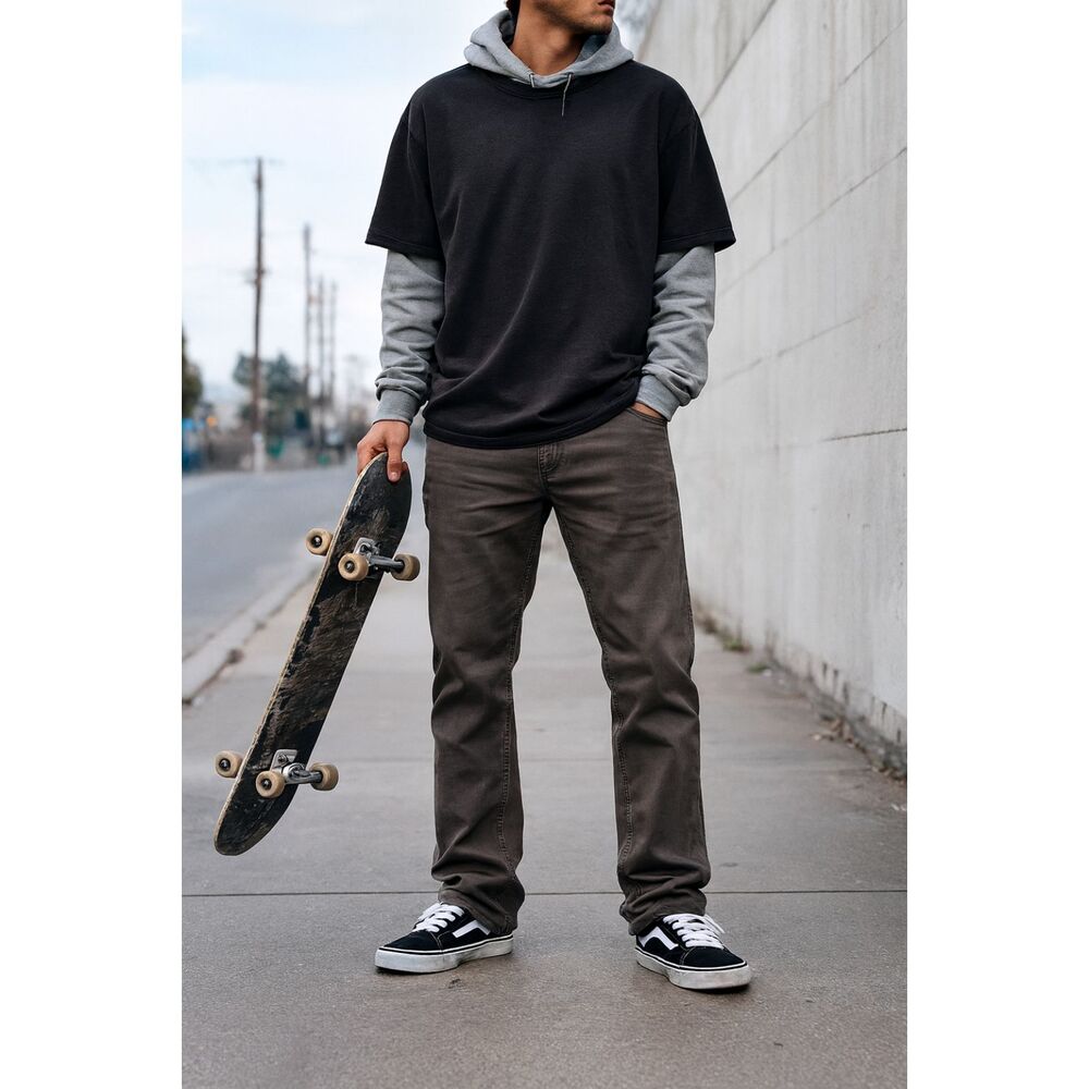 DC Gray Brown Straight Leg Skater Pants Trousers   Mens Size 32